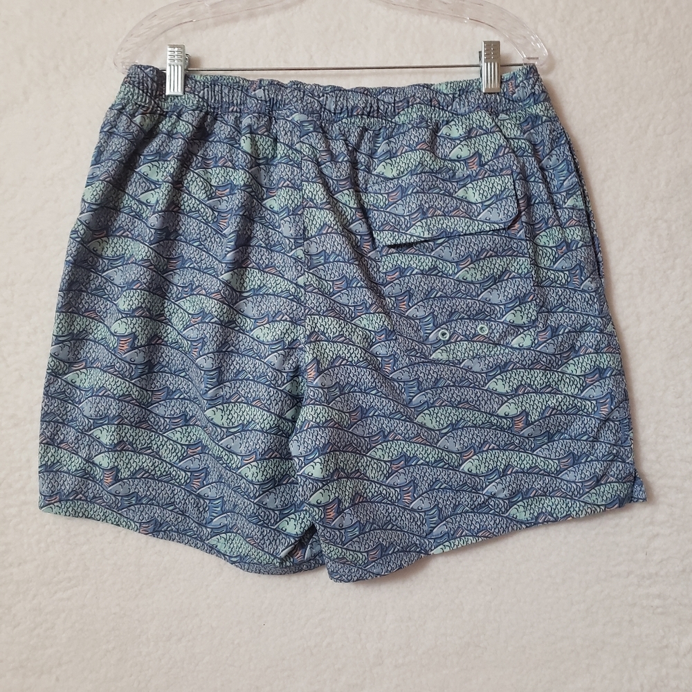 Vineyard vines fish print swim short mens size L - Picture 2 of 12
